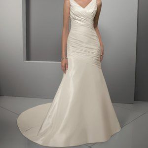 Mori Lee 4507 Wedding Gown Size